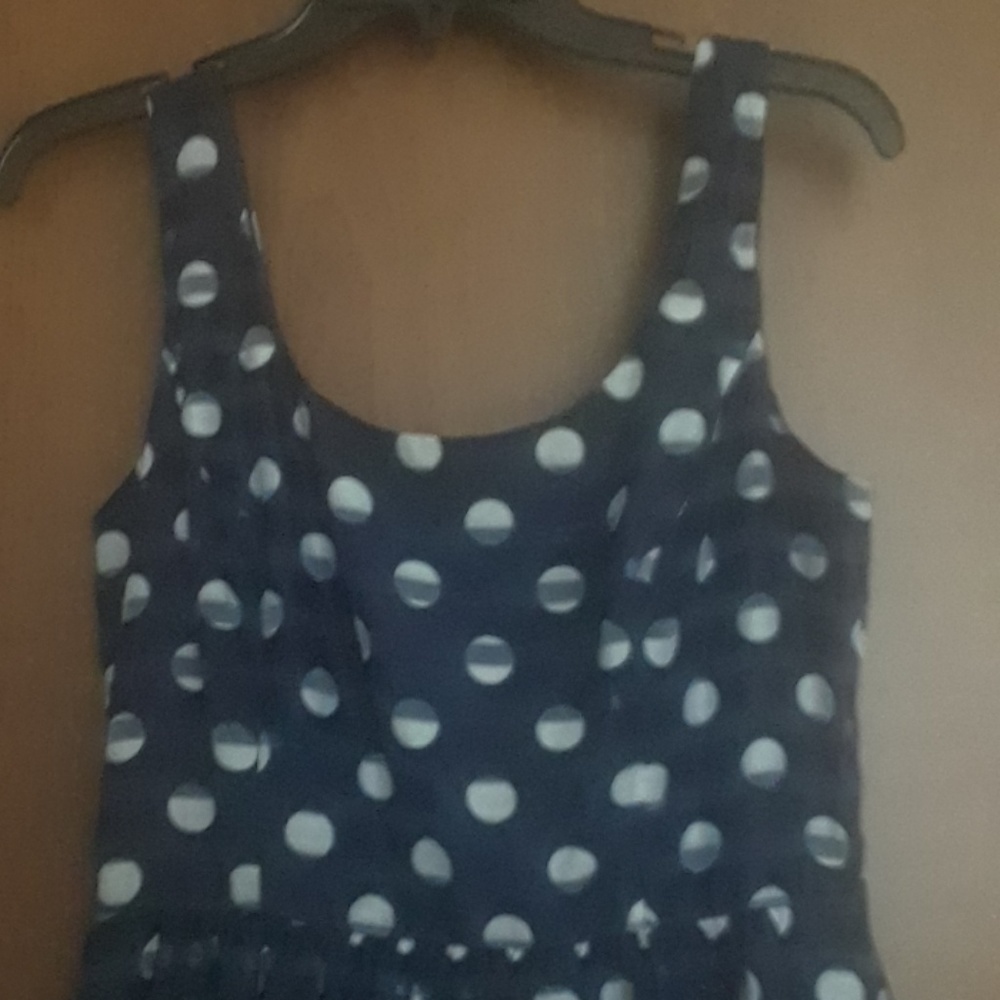 Dress - Picture 2 of 7